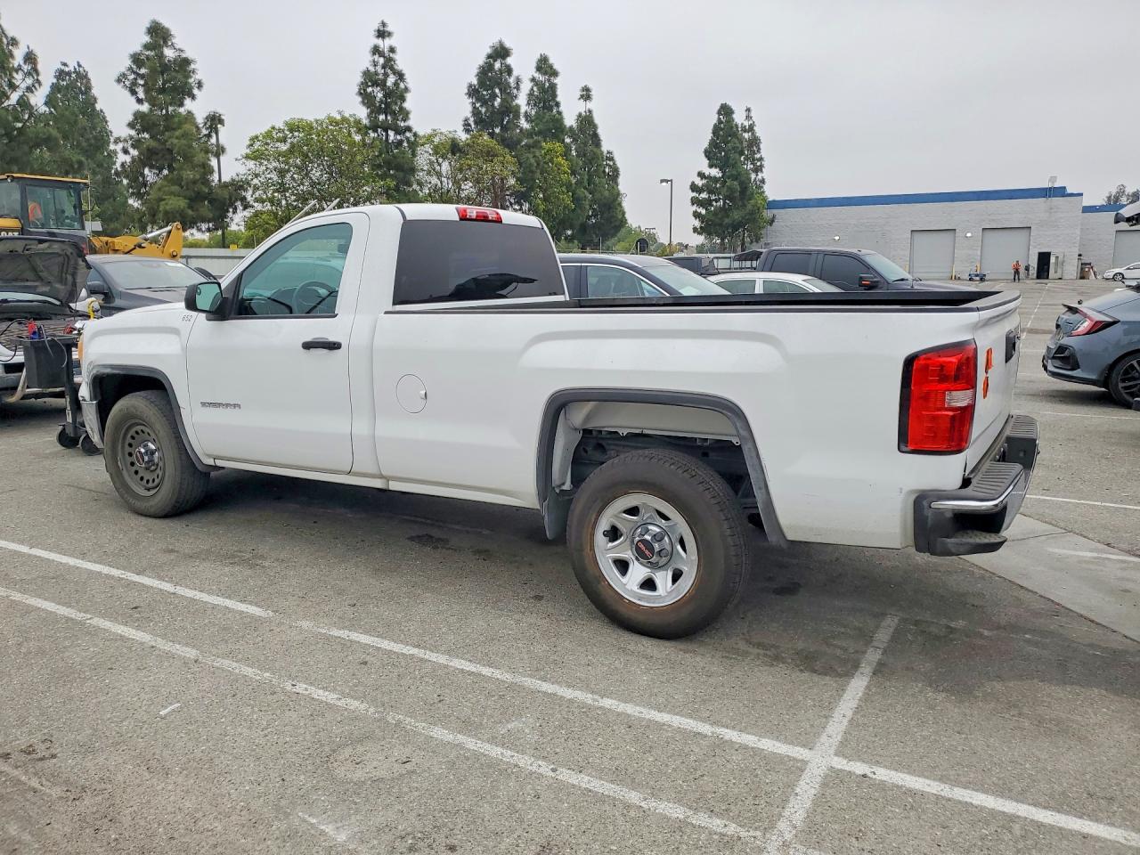 1GTN1TEH2FZ401461 · 2015 GMC SIERRA · 2/12