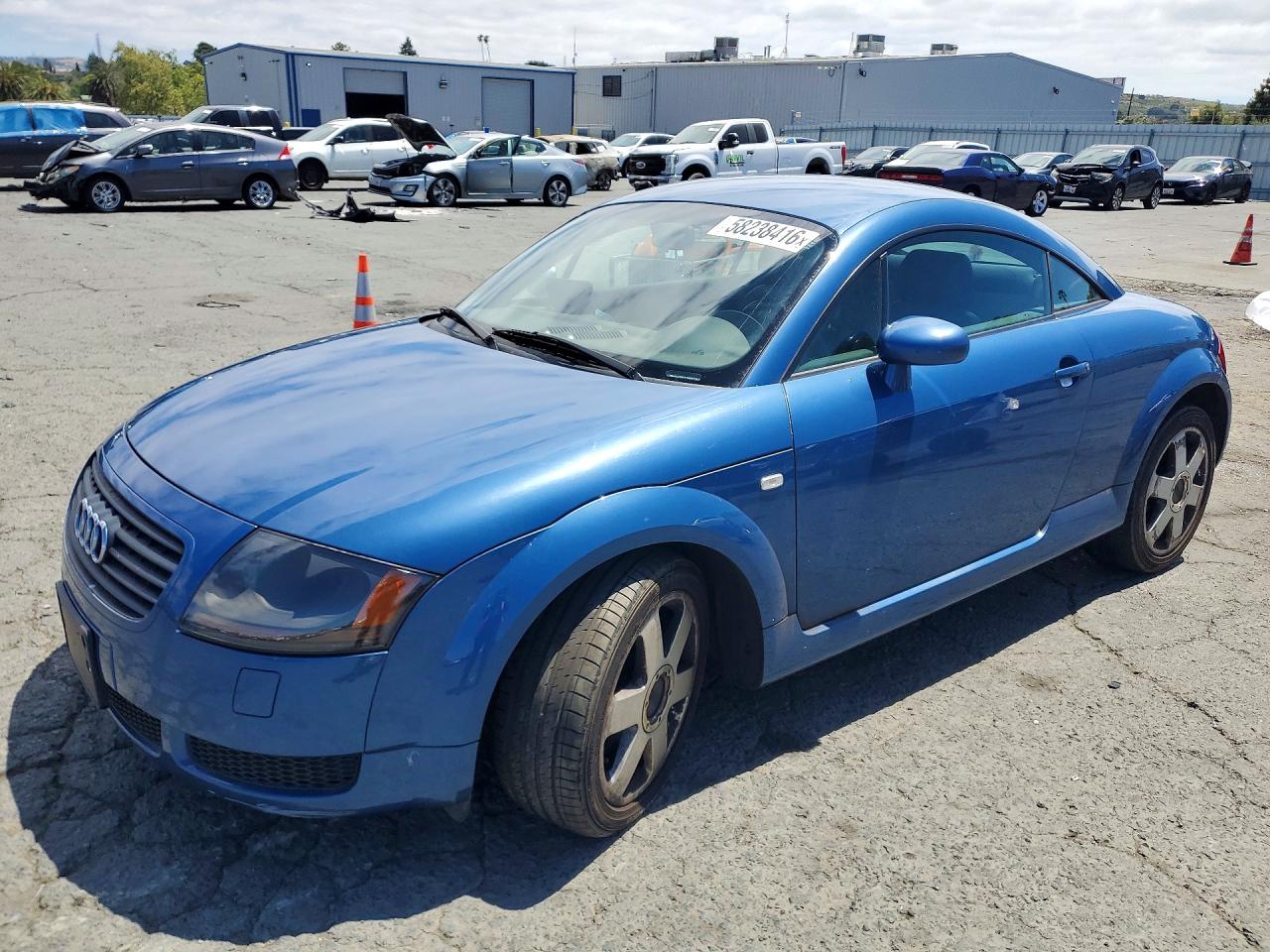 TRUTC28N2Y1029415 · 2000 AUDI TT