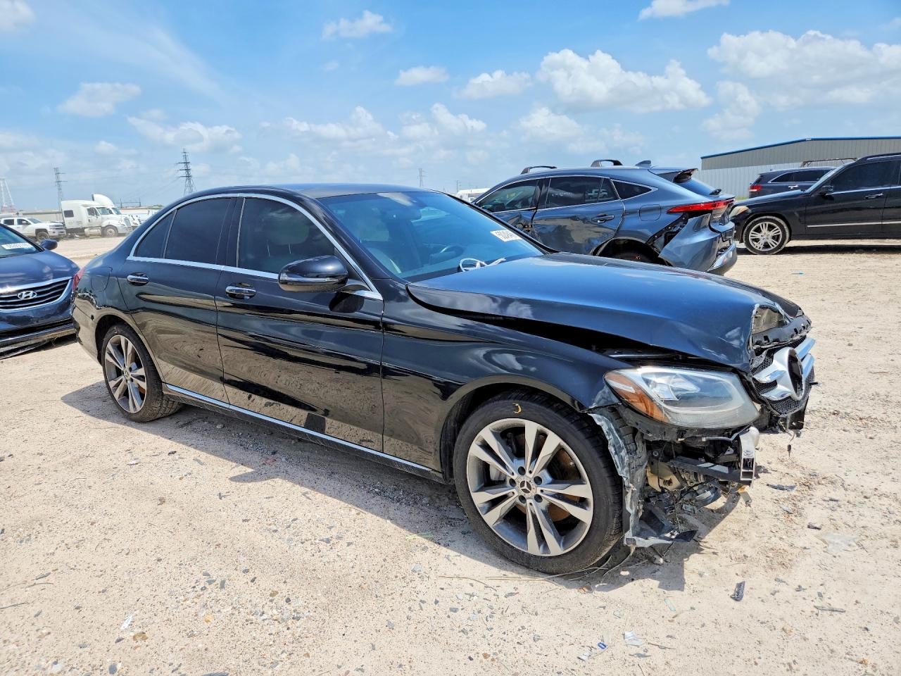 55SWF4KB1JU263050 · 2018 MERCEDES-BENZ C · 4/13