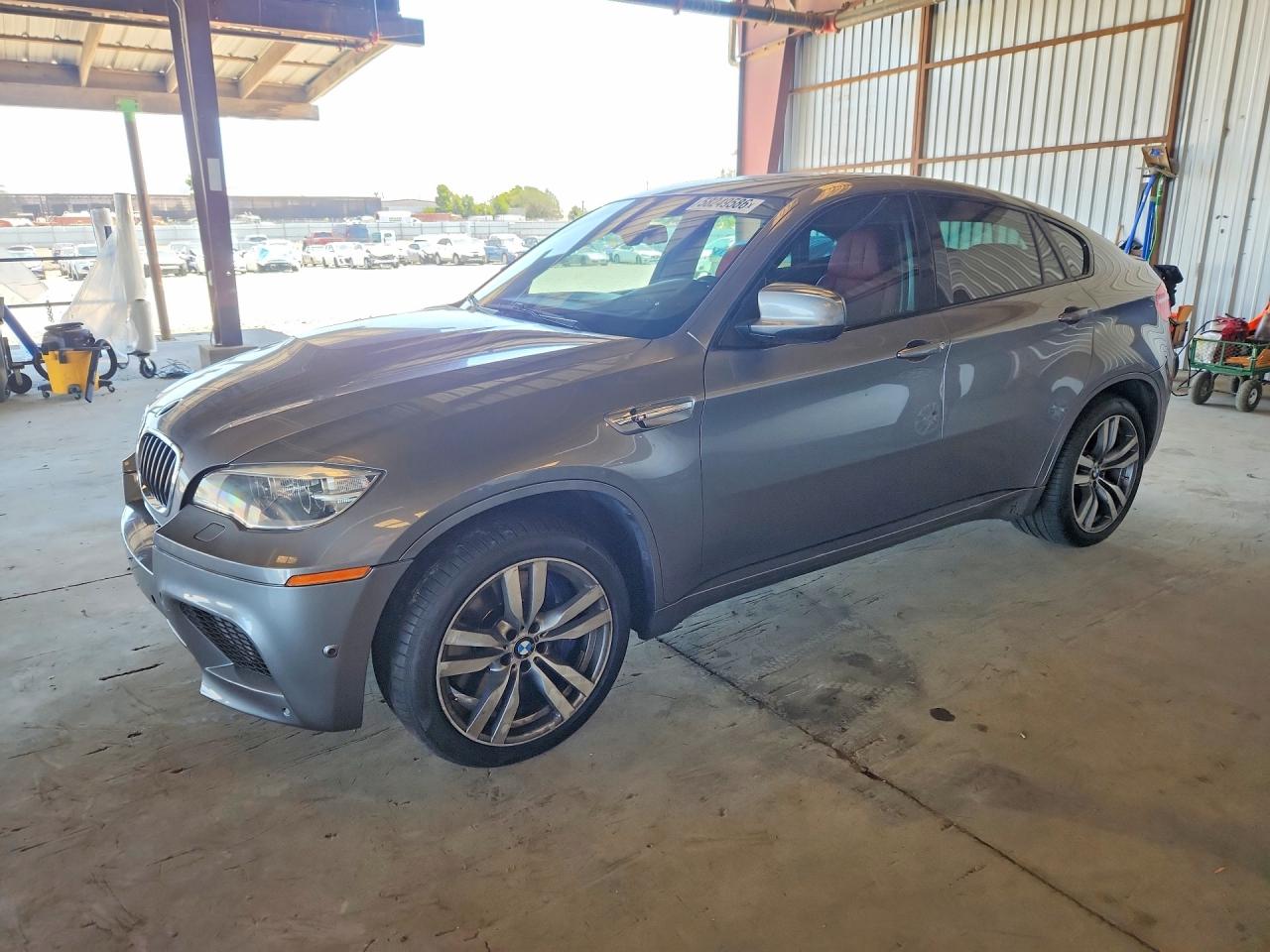 5YMGZ0C51E0C40462 · 2014 BMW X6