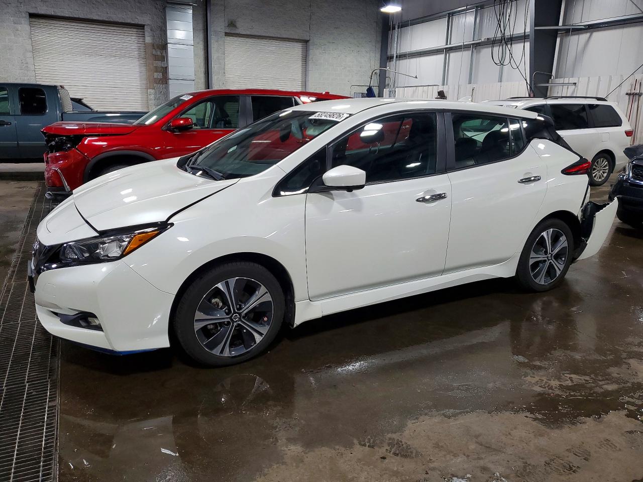 1N4BZ1CVXMC553325 · 2021 NISSAN LEAF