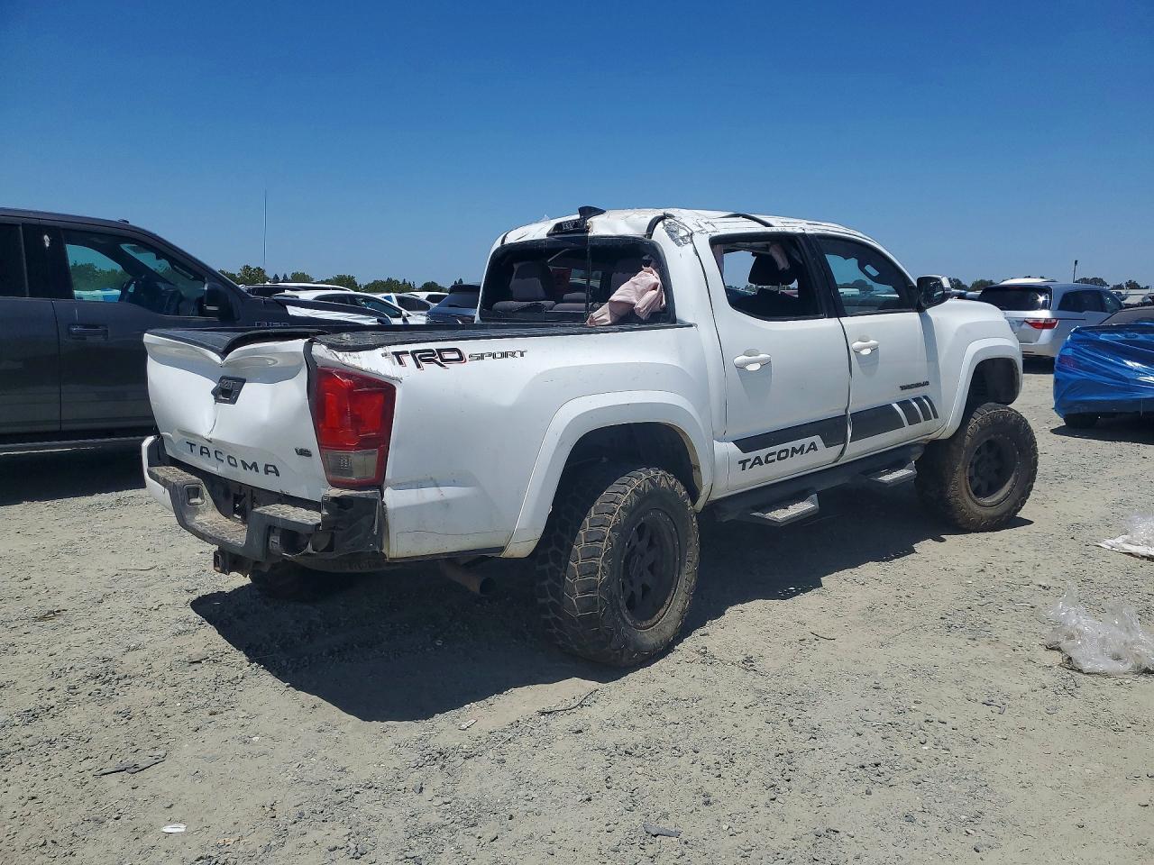 3TMAZ5CN4HM033011 · 2017 TOYOTA TACOMA · 3/12