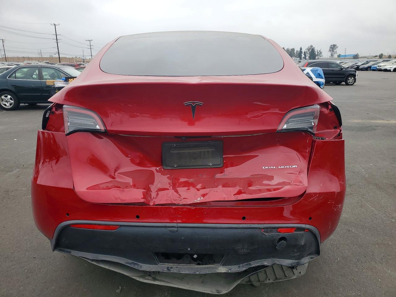 7SAYGAEEXNF561813 · 2022 TESLA MODEL Y · 6/14