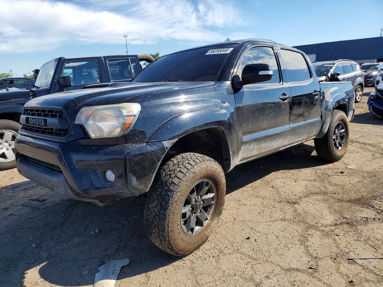 5TFLU4EN9FX139833 · 2015 TOYOTA TACOMA