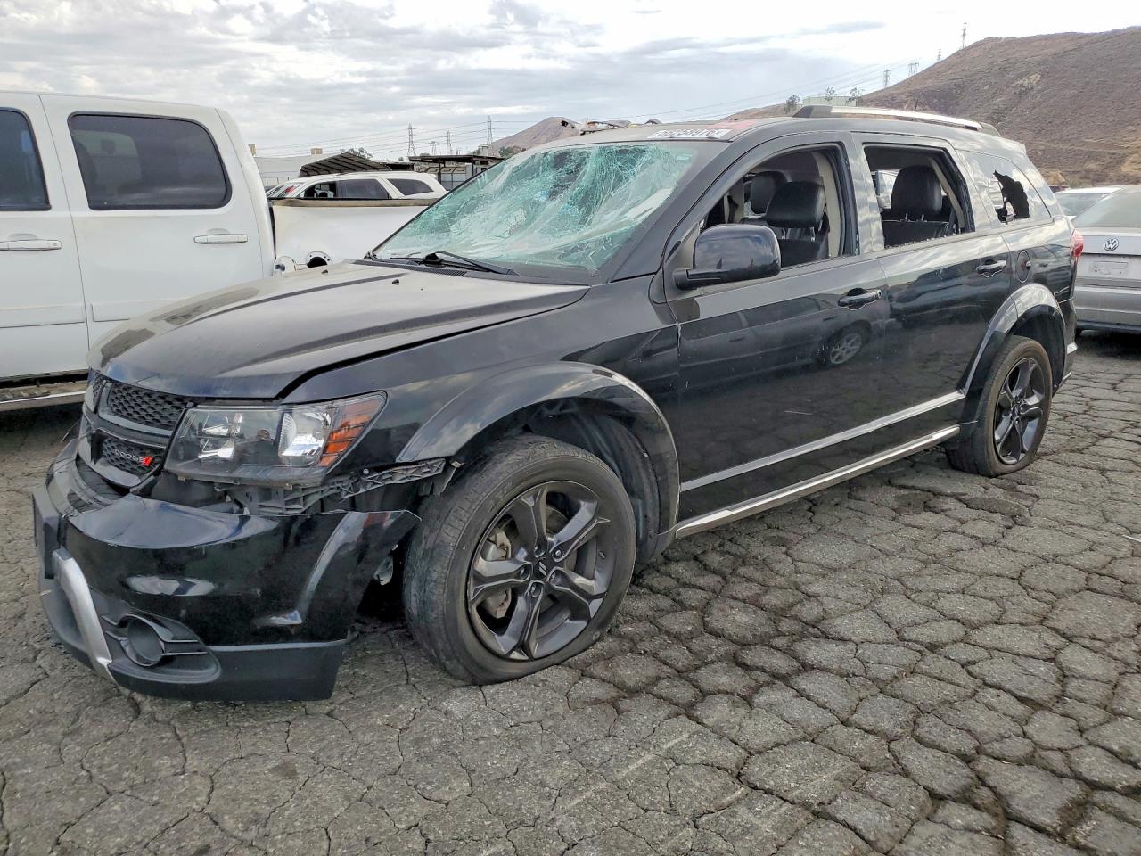 3C4PDCGB5LT270053 · 2020 DODGE JOURNEY