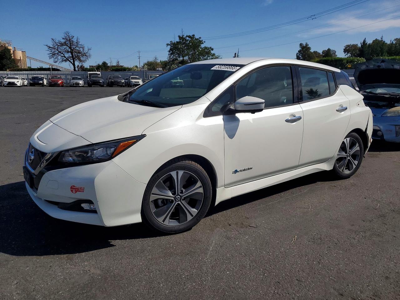 1N4AZ1CP3JC31087 · 2018 NISSAN LEAF