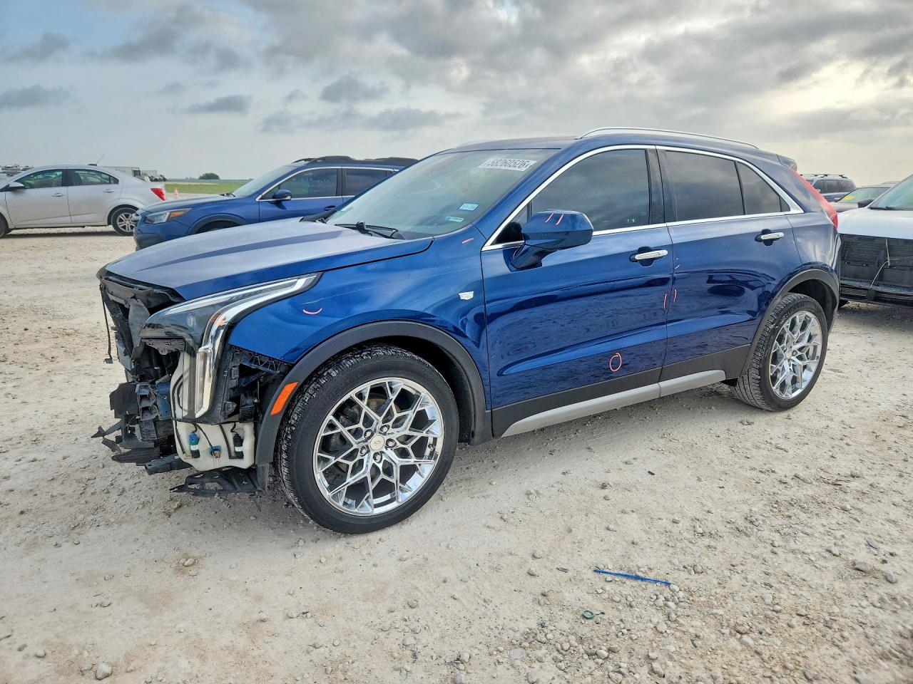 1GYFZCR4XKF103668 · 2019 CADILLAC XT4