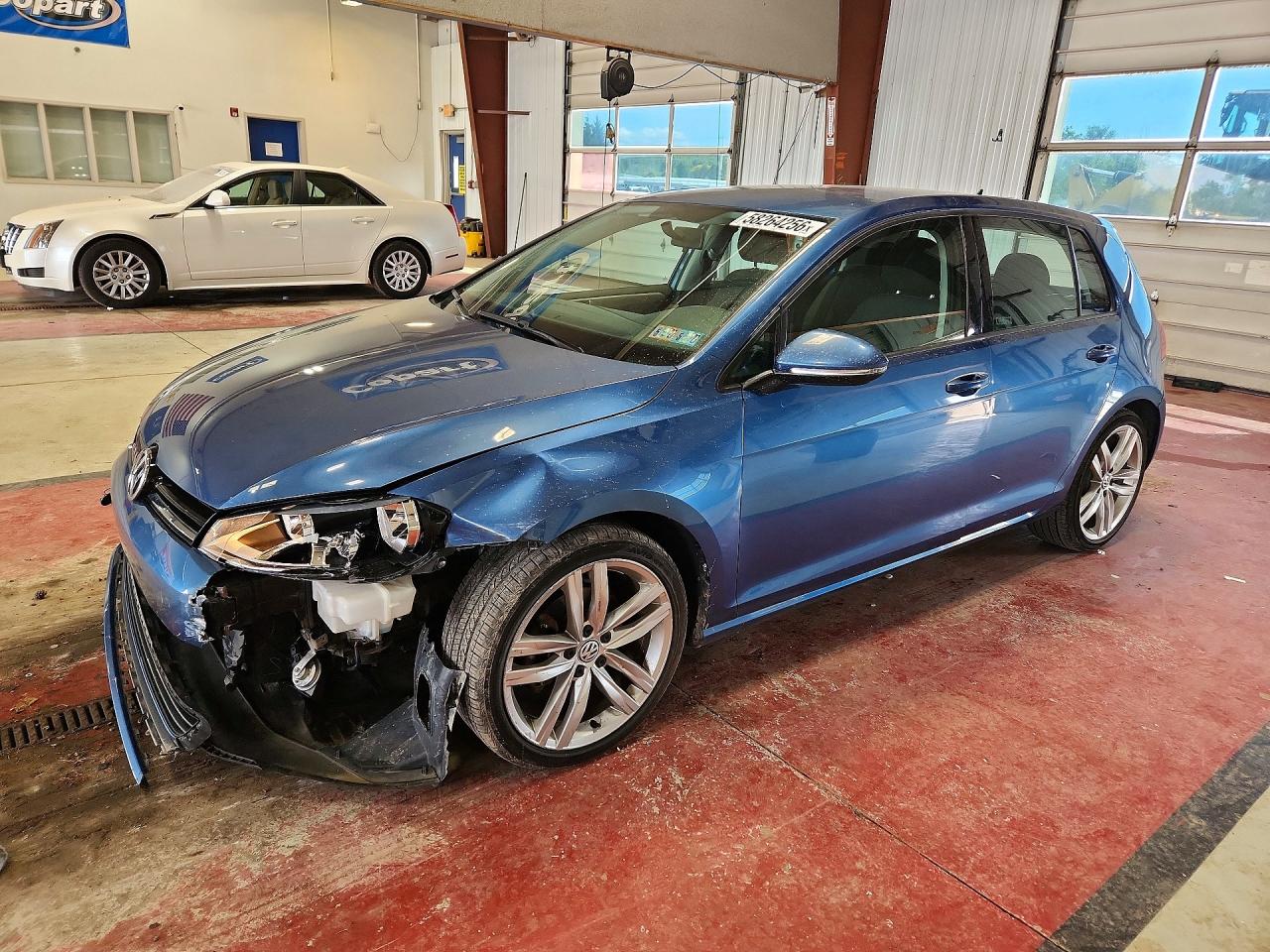 3VW217AU8GM020565 · 2016 VOLKSWAGEN GOLF
