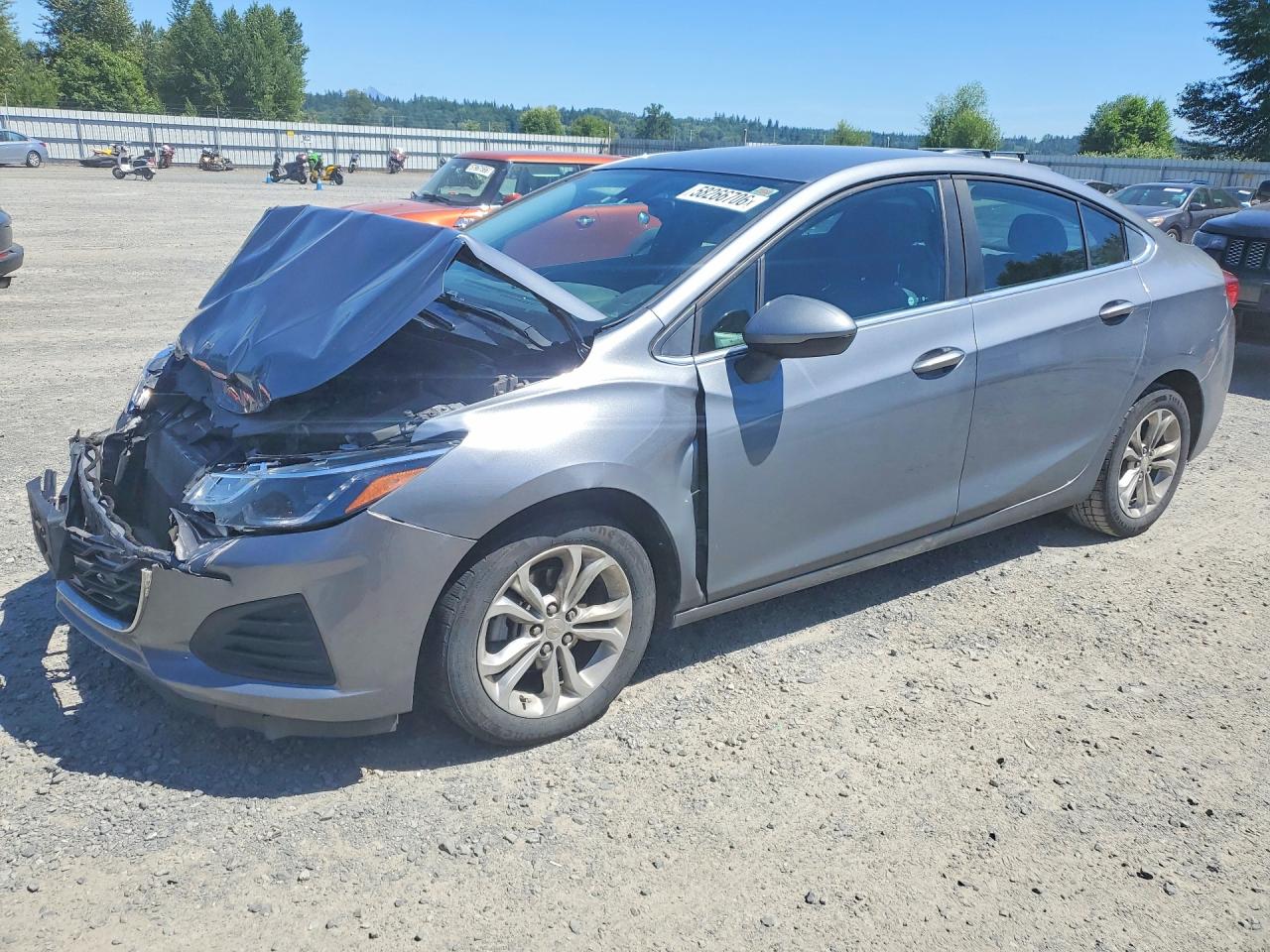 1G1BE5SM3K7100040 · 2019 CHEVROLET CRUZE