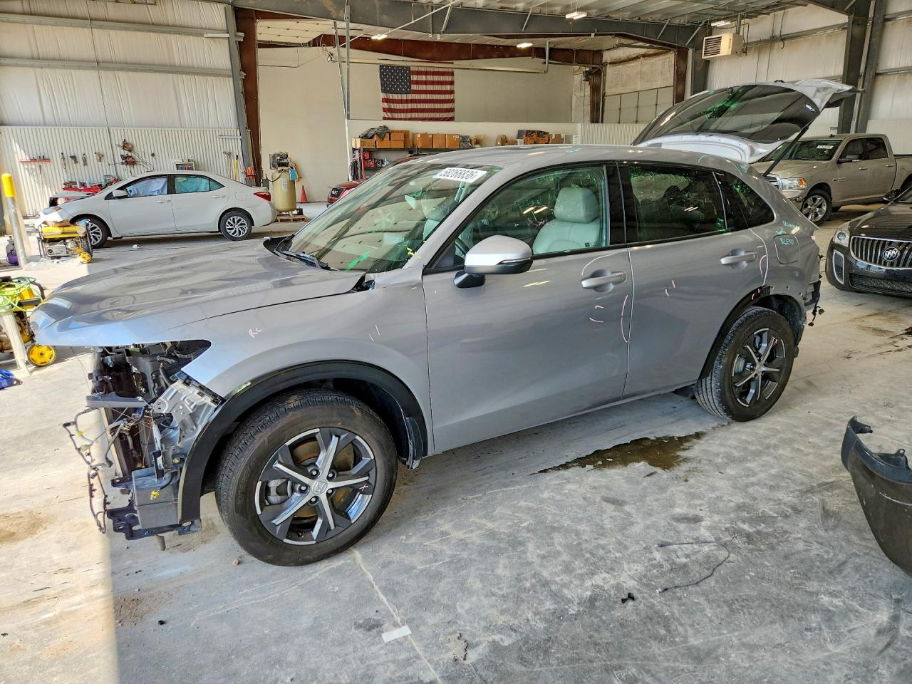 3CZRZ2H71SM740354 · 2025 HONDA HR-V
