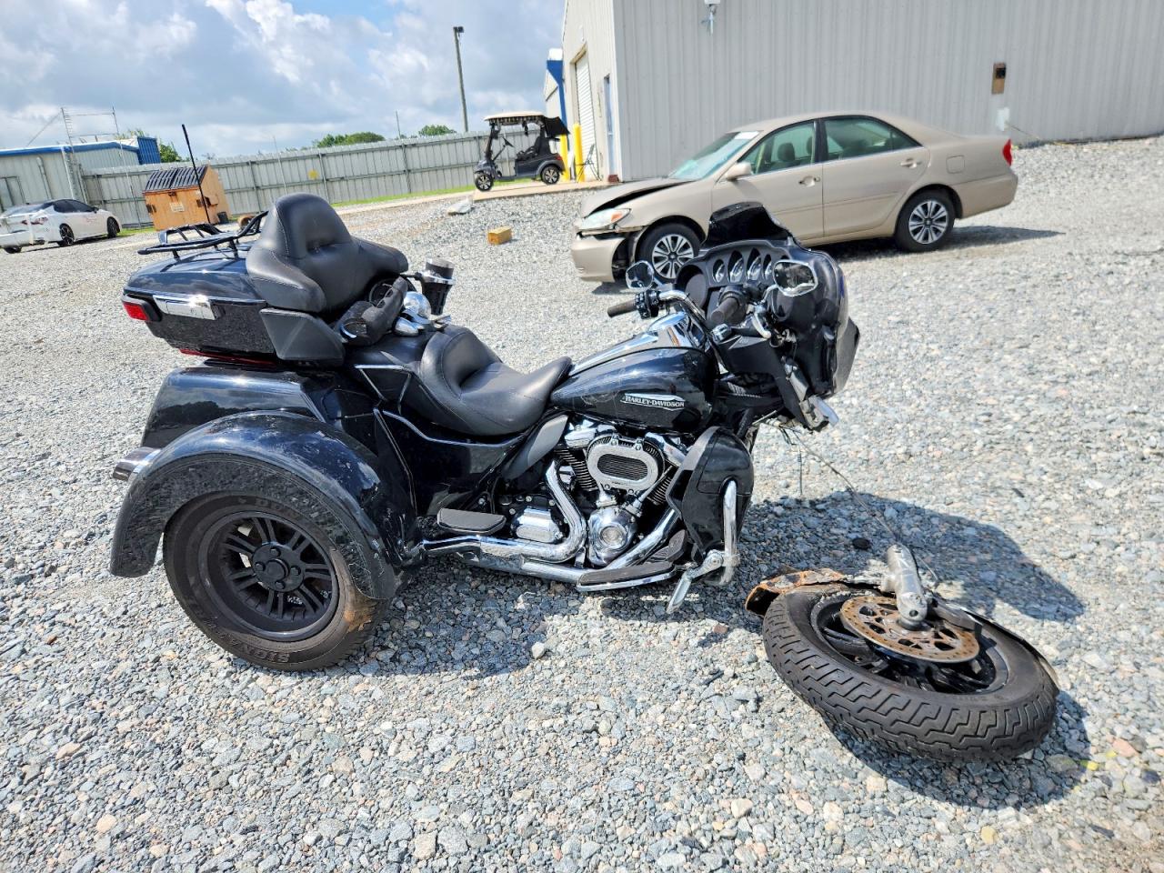 1HD1MAF10LB858347 · 2020 HARLEY-DAVIDSON FLHTCUTG