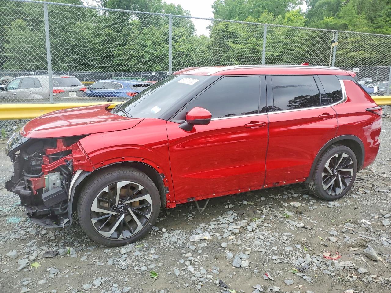JA4J3VA84NZ025591 · 2022 MITSUBISHI OUTLANDER