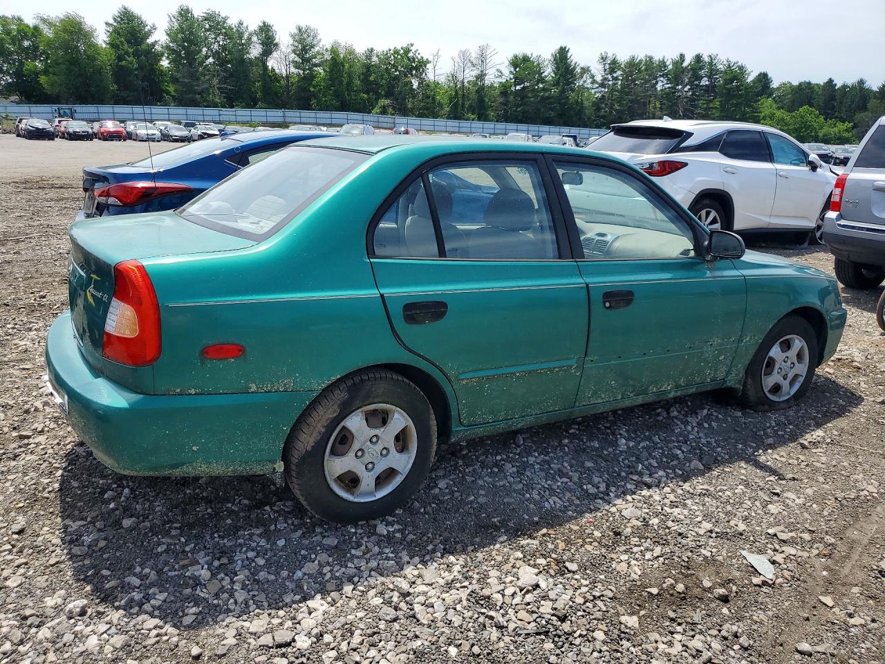 KMHCG45C91U169698 · 2001 HYUNDAI ACCENT · 3/12