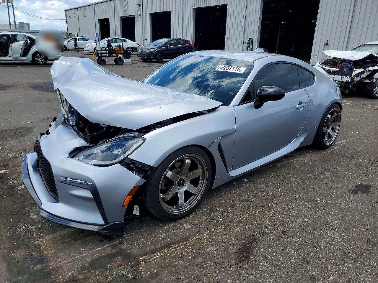 JF1ZNBE12R8750025 · 2024 TOYOTA GR 86
