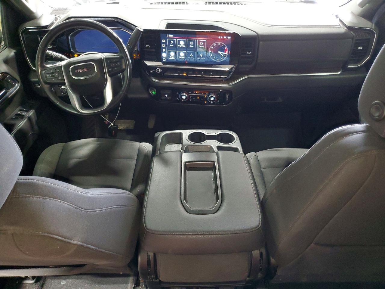 3GTPUCEK3NG527144 · 2022 GMC SIERRA · 8/13