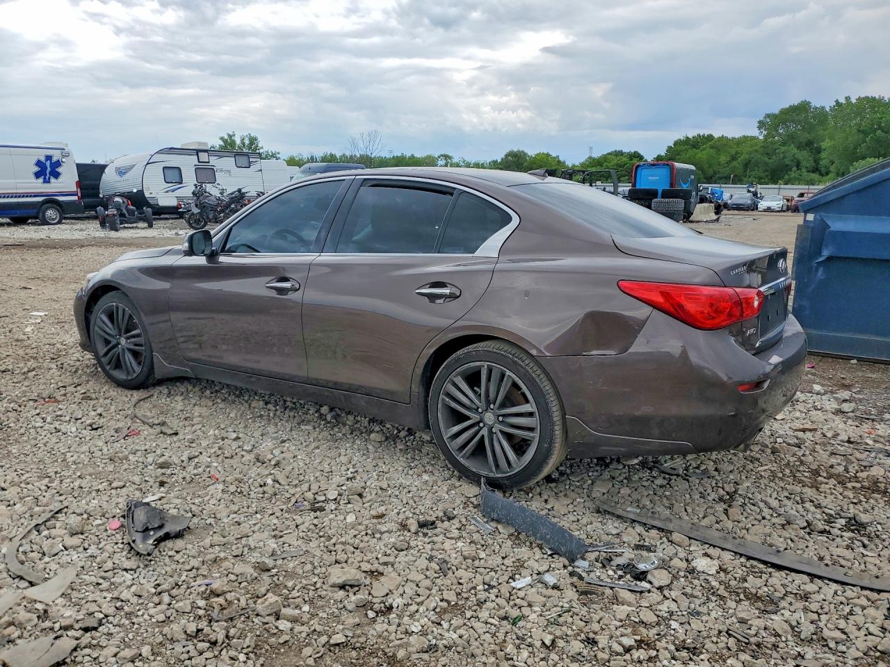 JN1BV7AR4EM685462 · 2014 INFINITI Q50 · 2/12