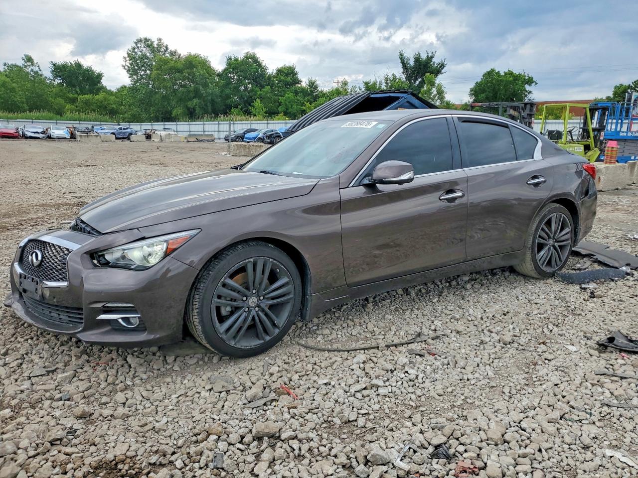 JN1BV7AR4EM685462 · 2014 INFINITI Q50