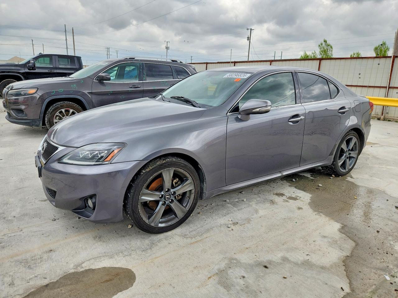 JTHBF5C21C5157401 · 2012 LEXUS IS
