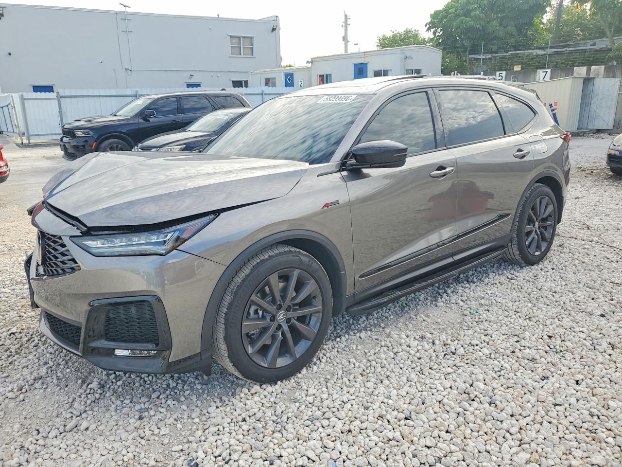 5J8YE1H06SL015202 · 2025 ACURA MDX