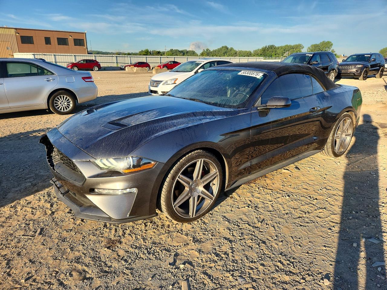 1FATP8UH7J5109007 · 2018 FORD MUSTANG