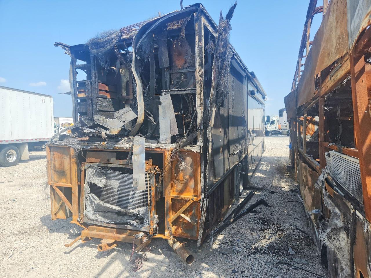 4UZACGCY9HCJC0189 · 2017 FREIGHTLINER CHASSIS · 4/10
