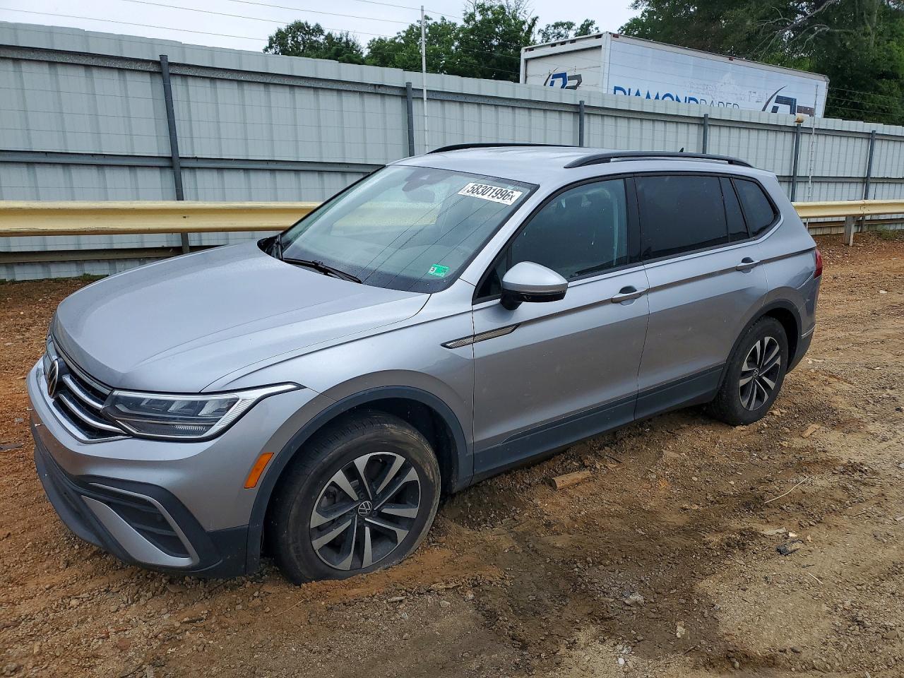 3VVFB7AX4RM029280 · 2024 VOLKSWAGEN TIGUAN