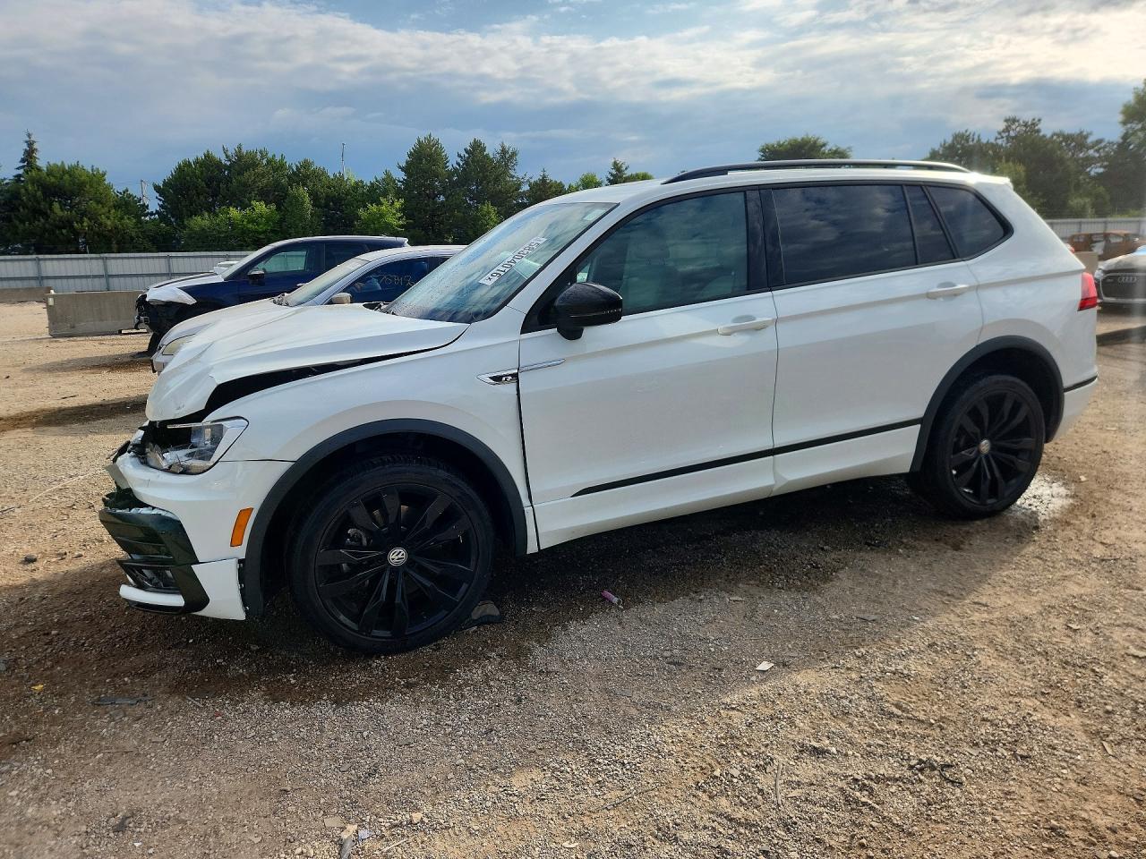 3VV2B7AX2LM132347 · 2020 VOLKSWAGEN TIGUAN