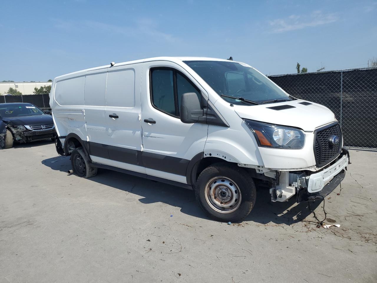 1FTYE1Y85LKB36069 · 2020 FORD TRANSIT · 4/13