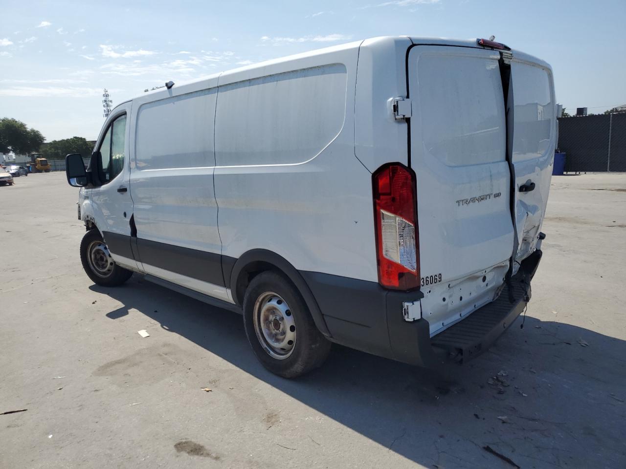 1FTYE1Y85LKB36069 · 2020 FORD TRANSIT · 2/13