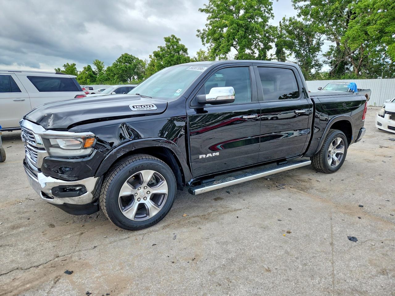 1C6SRFJT0LN390946 · 2020 RAM 1500