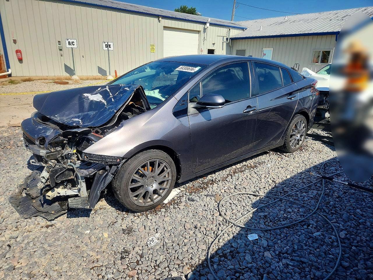 JTDKBRFU4G3511821 · 2016 TOYOTA PRIUS