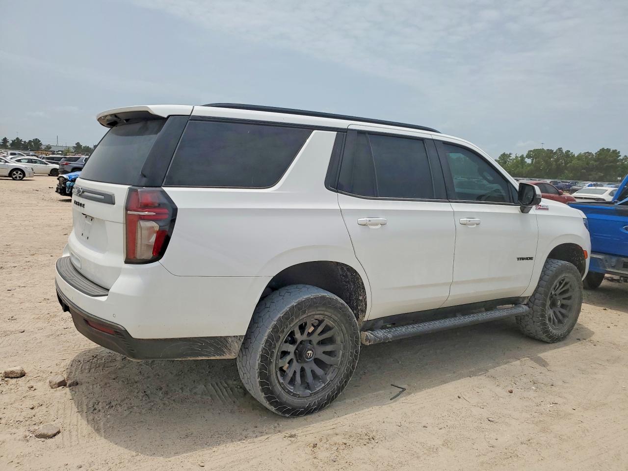 1GNSKPKD6MR292354 · 2021 CHEVROLET TAHOE · 3/13