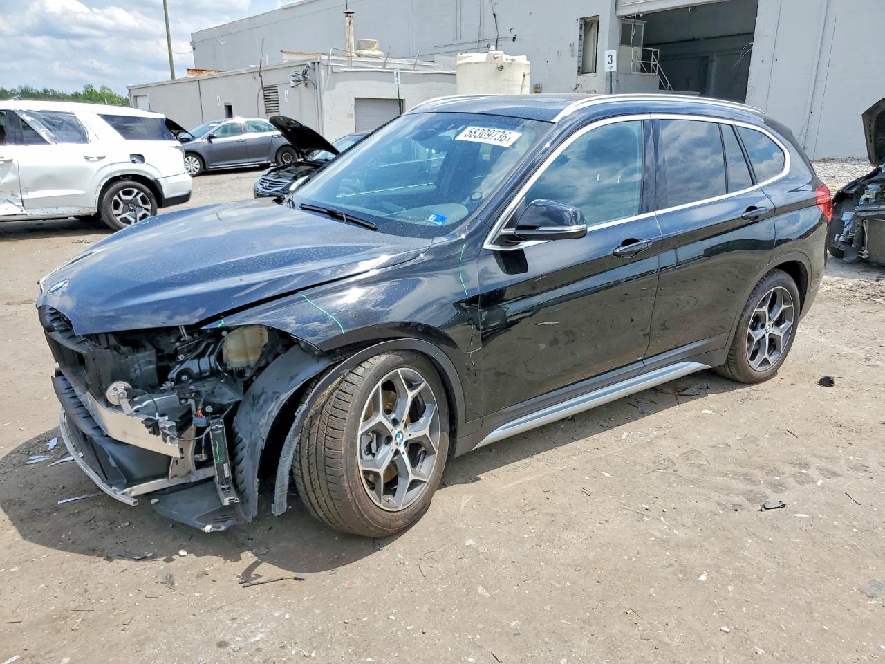 WBXHT3C54K5L35418 · 2019 BMW X1