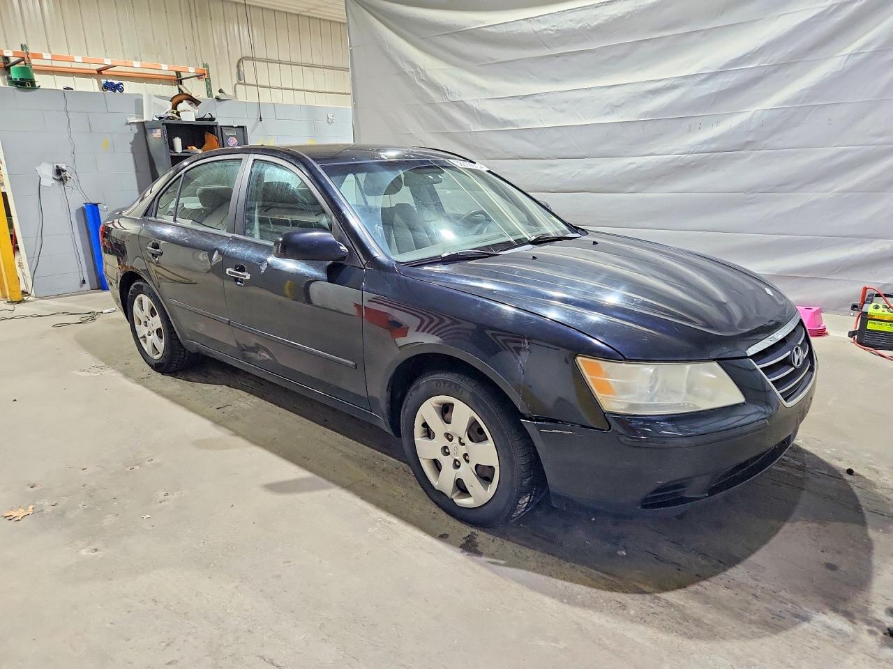 5NPET4AC9AH590796 · 2010 HYUNDAI SONATA · 4/12