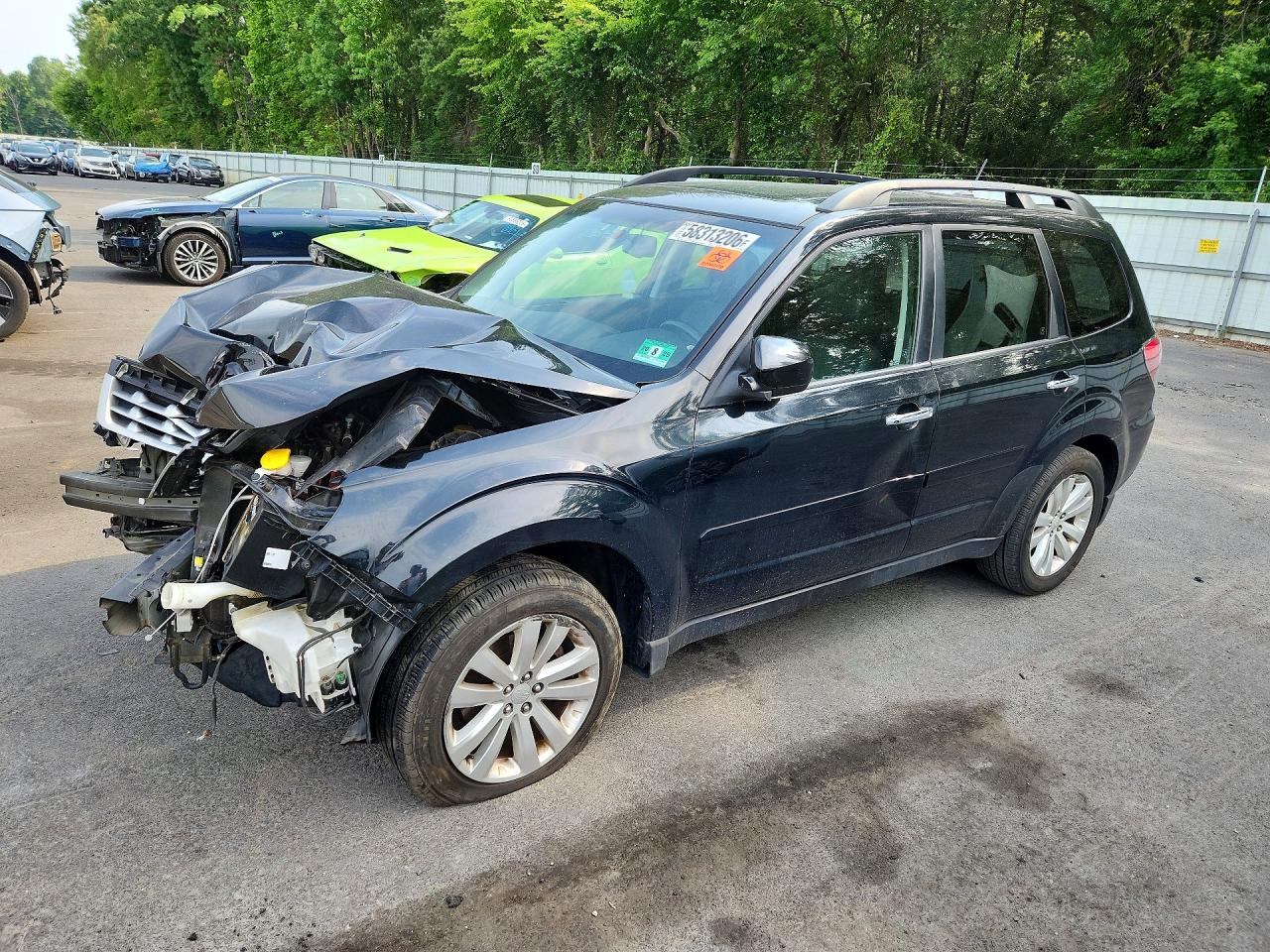 JF2SHAEC3DH410584 · 2013 SUBARU FORESTER