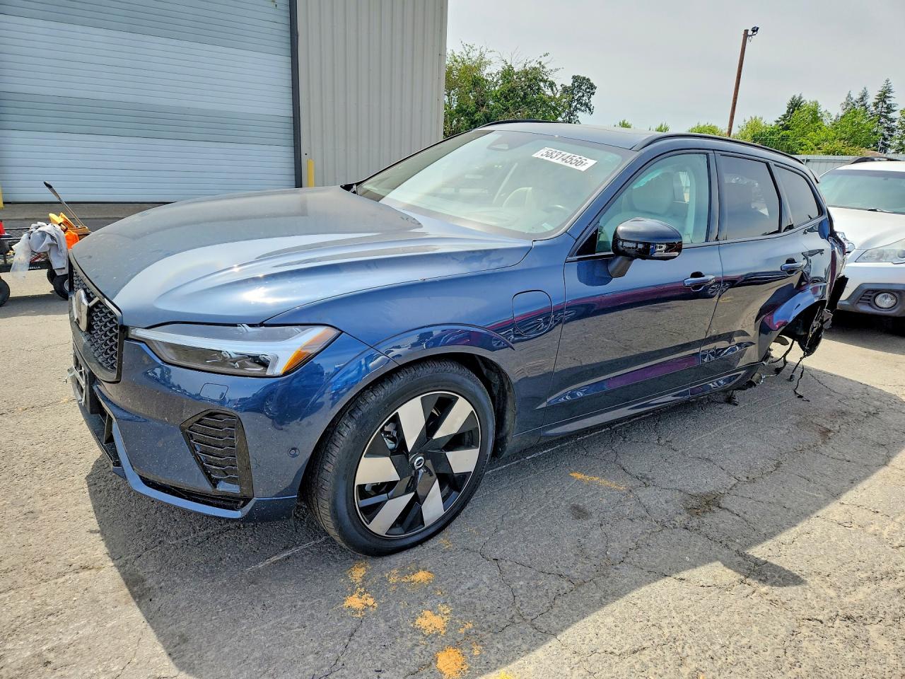 YV4H60DM3R1918022 · 2024 VOLVO XC60