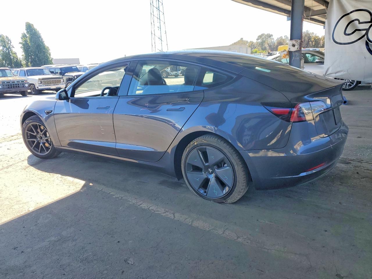5YJ3E1EAXPF676358 · 2023 TESLA MODEL 3 · 2/12