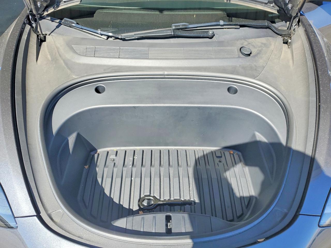 5YJ3E1EAXPF676358 · 2023 TESLA MODEL 3 · 11/12