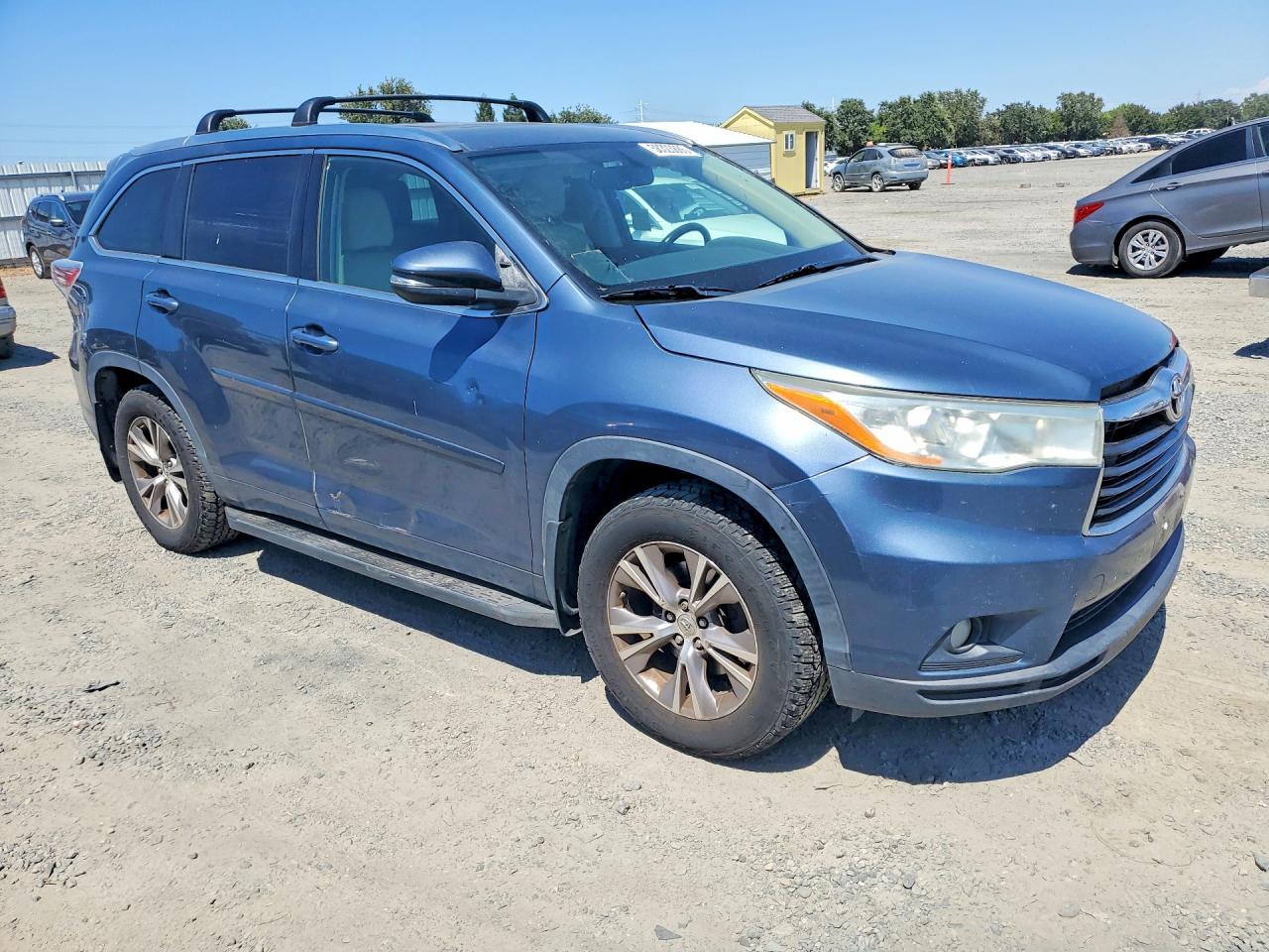 5TDJKRFH8ES020372 · 2014 TOYOTA HIGHLANDER · 4/13