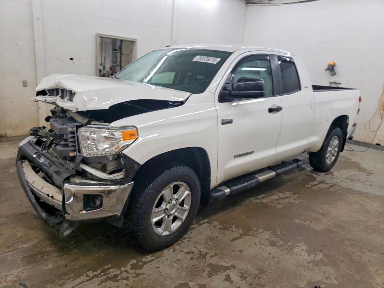 5TFUW5F17FX435031 · 2015 TOYOTA TUNDRA