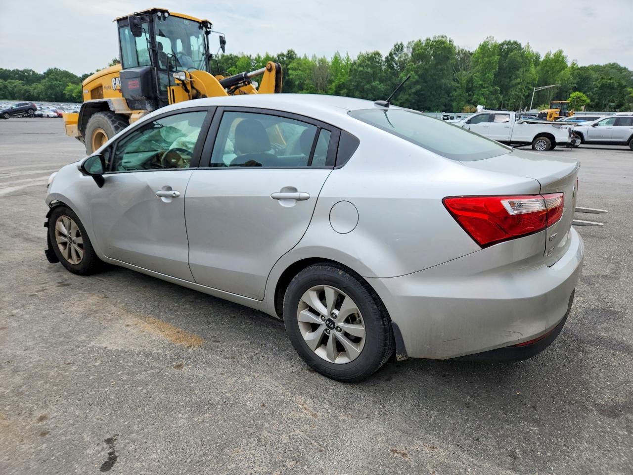 KNADM4A35H6062389 · 2017 KIA RIO · 2/13