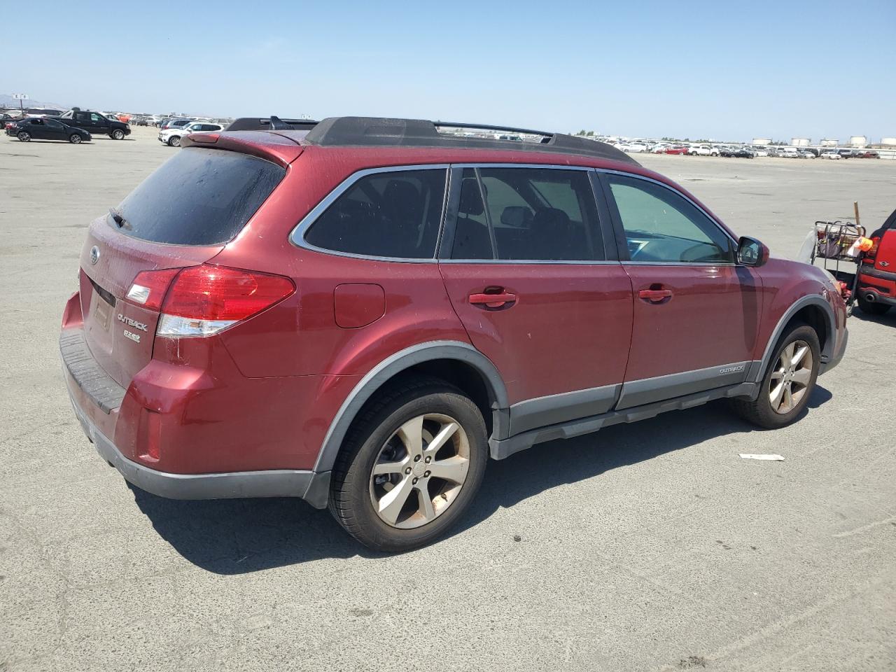 4S4BRBKC4D3324215 · 2013 SUBARU OUTBACK · 3/13