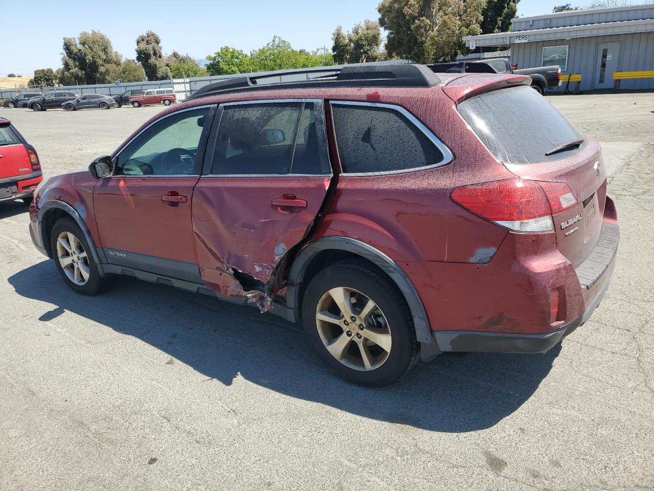 4S4BRBKC4D3324215 · 2013 SUBARU OUTBACK · 2/13