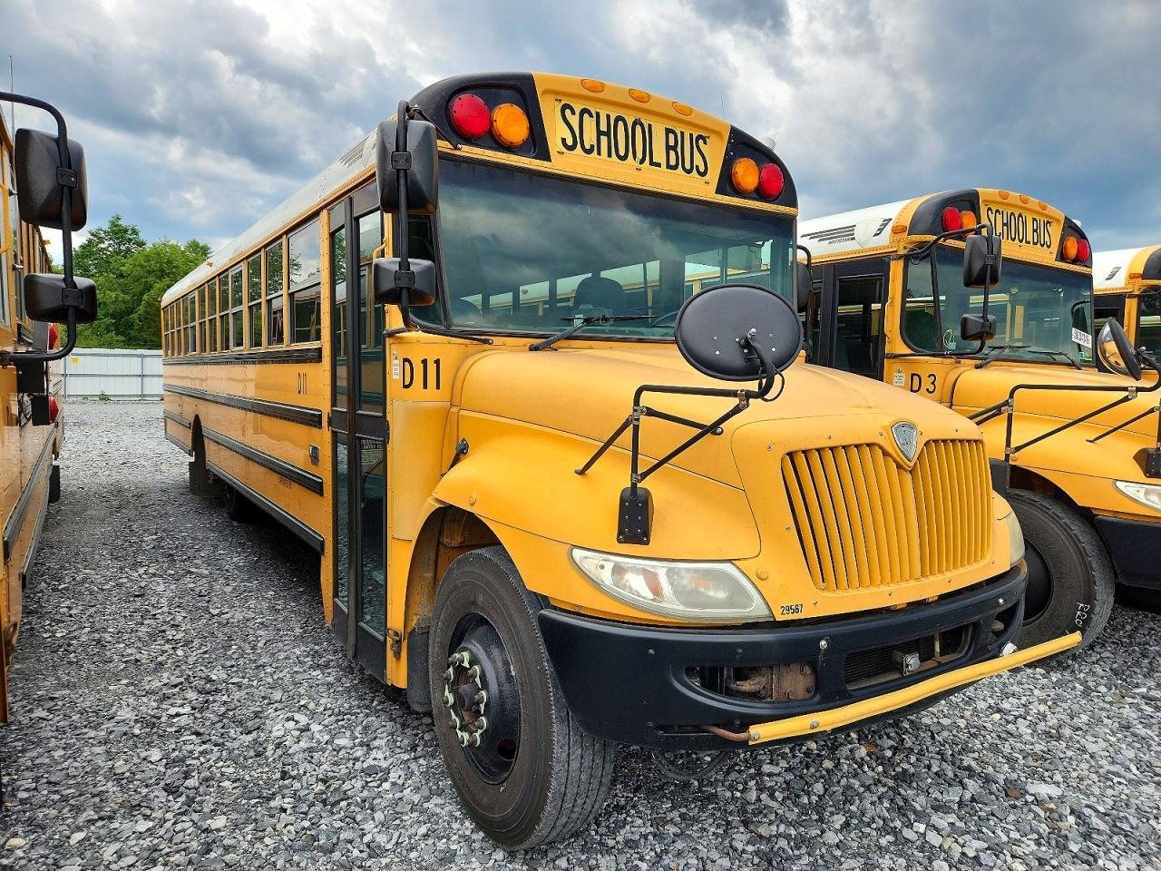 4DRBUSKNXDB308042 · 2013 IC CORPORATION SCHOOL BUS