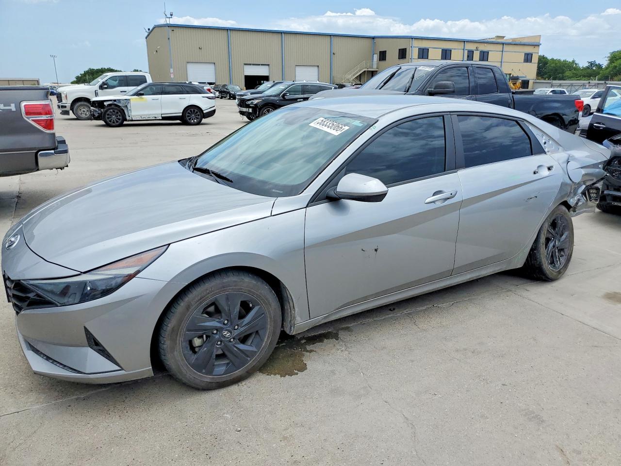 2023 HYUNDAI ELANTRA