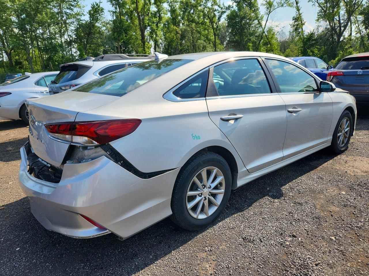 5NPE24AF4KH817052 · 2019 HYUNDAI SONATA · 3/12