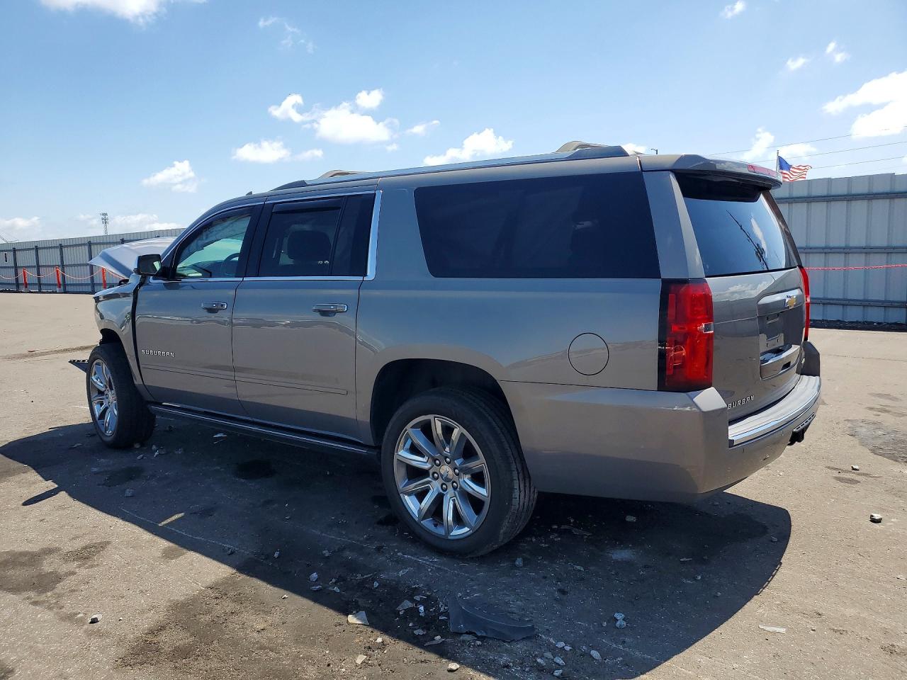 1GNSCJKC4HR343695 · 2017 CHEVROLET SUBURBAN · 2/13