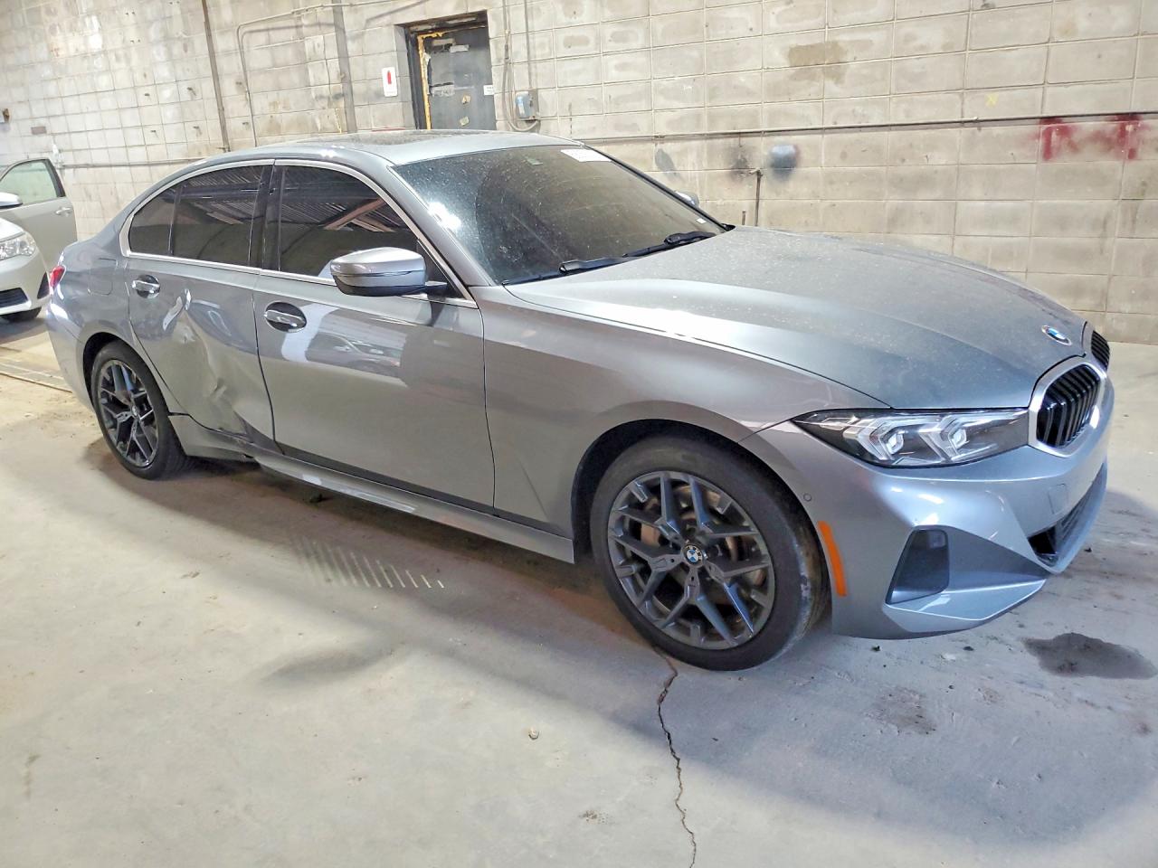 3MW89CW06S8F01076 · 2025 BMW 330XI · 4/13