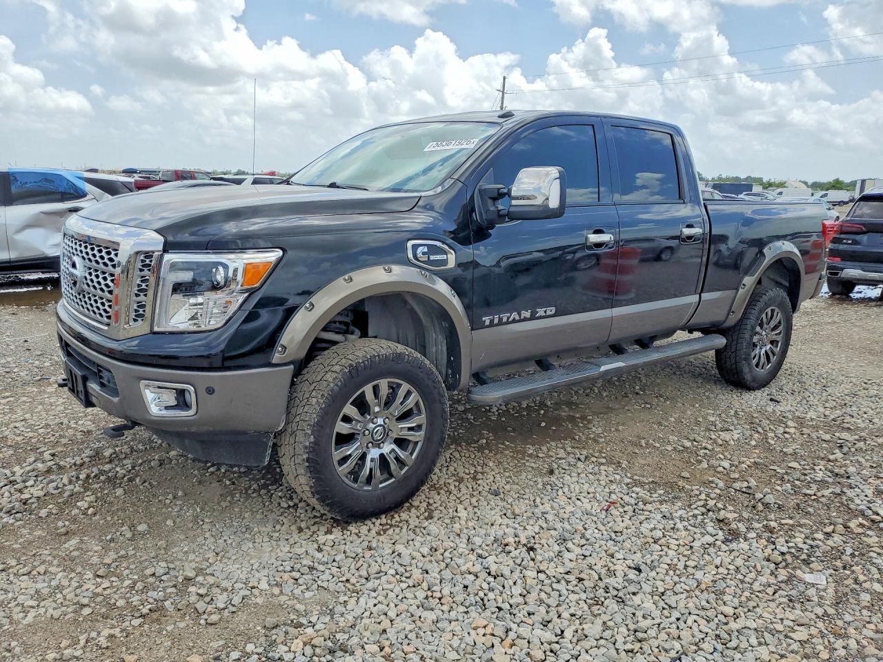 1N6BA1F23GN511586 · 2016 NISSAN TITAN XD