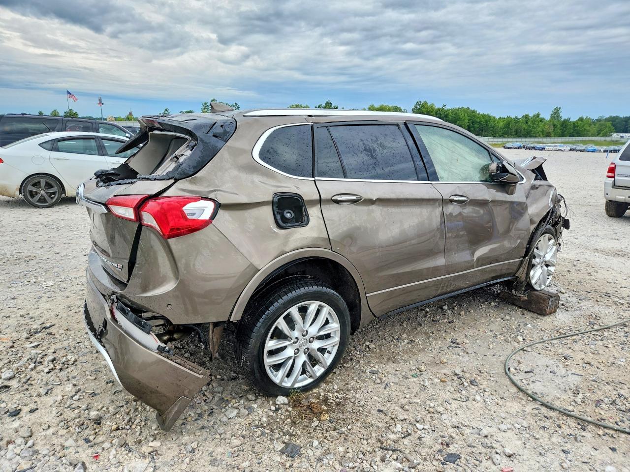 LRBFX3SXXKD059469 · 2019 BUICK ENVISION · 3/13